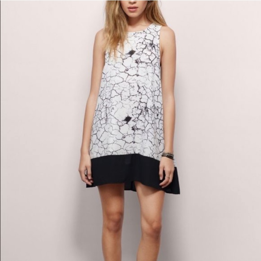 ° Tobi Dress °